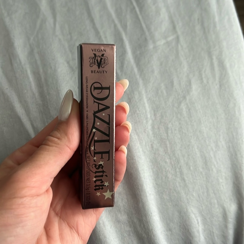 KVD dazzle stick